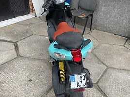 Scooter / moped Aprilia SR 2010 y parts