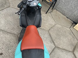 Scooter / moped Aprilia SR 2010 y parts