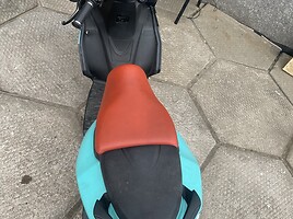 Scooter / moped Aprilia SR 2010 y parts