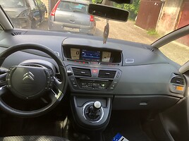 Citroen C4 Grand Picasso 2011 y parts