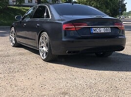 Audi A8 2017 m Sedanas