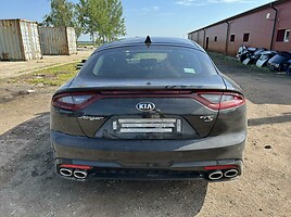 Kia Stinger 2018 г запчясти