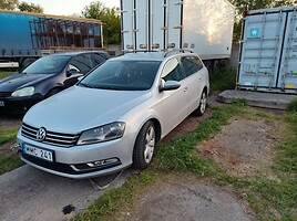 Volkswagen Passat 2012 y parts