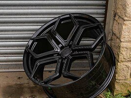 RIVIERA RF7 Gloss black light alloy R24 rims