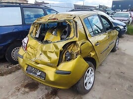 Renault Clio 2007 y parts