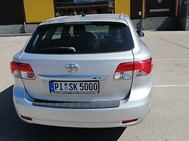 Toyota Avensis 2012 y Wagon