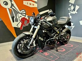 Ducati Streetfighter 2014 y Sport / Superbike motorcycle