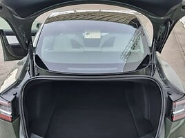 Tesla Model 3 Performance 2022 y