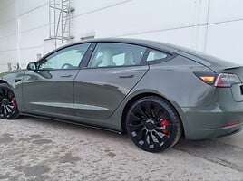 Tesla Model 3 Performance 2022 y