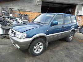 Nissan Terrano Visureigis / Krosoveris 2001