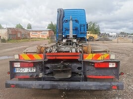 Volvo Fh12.460 2001 y Elev. platform