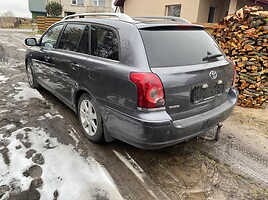 Toyota Avensis 2007 m dalys