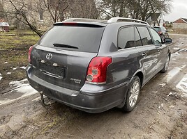 Toyota Avensis 2007 m dalys