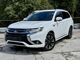 Mitsubishi Outlander Hybrid 4WD  Visureigis / Krosoveris 2017