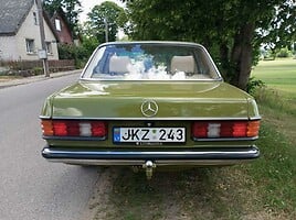 Mercedes-Benz W123 200 D 1981 m