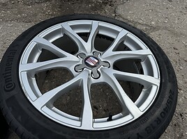 Seat Siunciam, 8J ET48 light alloy R18 rims