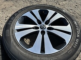 Mazda Siunciam, 7J ET40 light alloy R18 rims