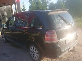 Opel Zafira Cdti 2007 г запчясти