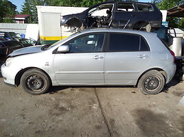 Toyota Corolla 2004 y parts