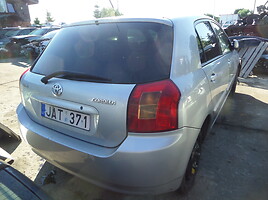 Toyota Corolla 2004 y parts