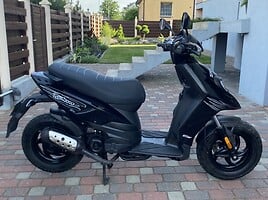 Piaggio Typhoon 2018 y Scooter / moped