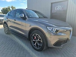 Alfa Romeo Stelvio  Visureigis / Krosoveris 2017