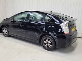 Toyota Prius IV 2009 y parts