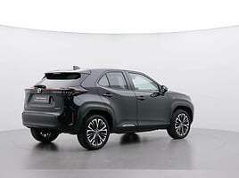 Toyota Yaris Cross 2023 y Off-road / Crossover