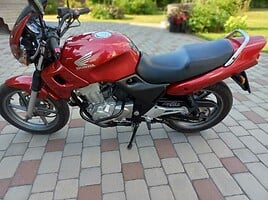 Honda CB 2001 г Классический / Streetbike мотоцикл