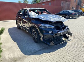 BMW X5 Visureigis / Krosoveris 2017