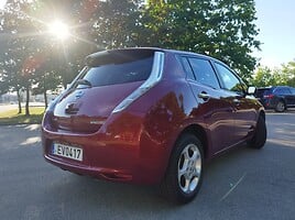 Nissan Leaf 2016 m Hečbekas