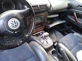 Volkswagen Passat 2004 m dalys