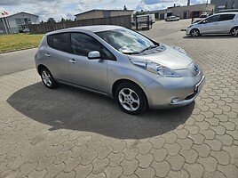 Nissan Leaf 2015 г Хэтчбек