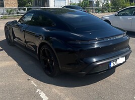 Porsche Taycan 2021 г Хэтчбек