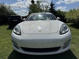 Porsche Panamera 4 2011 m