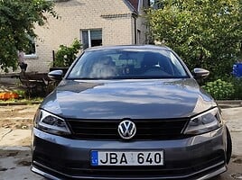 Volkswagen Jetta 2015 г Седан