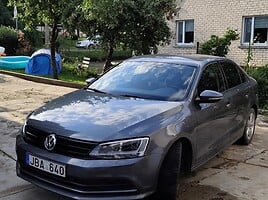 Volkswagen Jetta 2015 г Седан