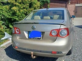 Volkswagen Jetta 2006 m dalys