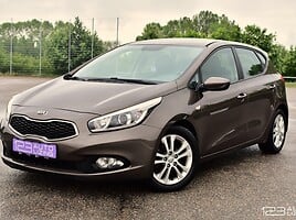 Kia cee'd Hečbekas 2013