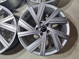 Volkswagen Golf 7 originalūs Golf light alloy R18 rims