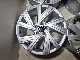 Volkswagen Golf 7 originalūs Golf light alloy R18 rims