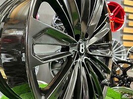 Autowheels Forged Bentley Bentayga style light alloy R22 rims