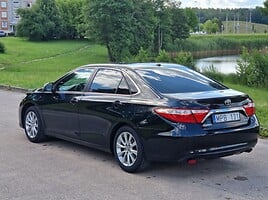 Toyota Camry 2016 y Sedan