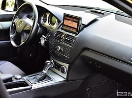 Mercedes-Benz C250 2009 m Universalas