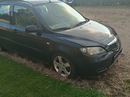 Mazda 2 2005