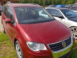 Volkswagen Touran Vienatūris 2010