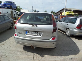 Nissan Almera Tino 2004 m dalys