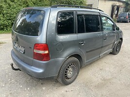 Volkswagen Touran I TDI 2005 y parts