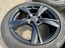 Mercedes-Benz Siunciam, 7.5J ET48 light alloy R18 rims