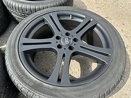 Audi Siunciam, 8.5J ET30 light alloy R19 rims